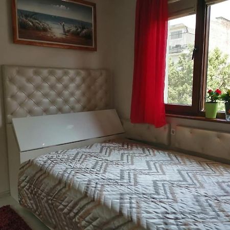Apartament Peyo Yavorov Burgas Extérieur photo